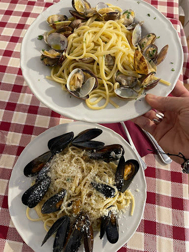 Linguine pasta “Marcozzi” mussels and pecorino cheese or clamps , only at Ristorante il…